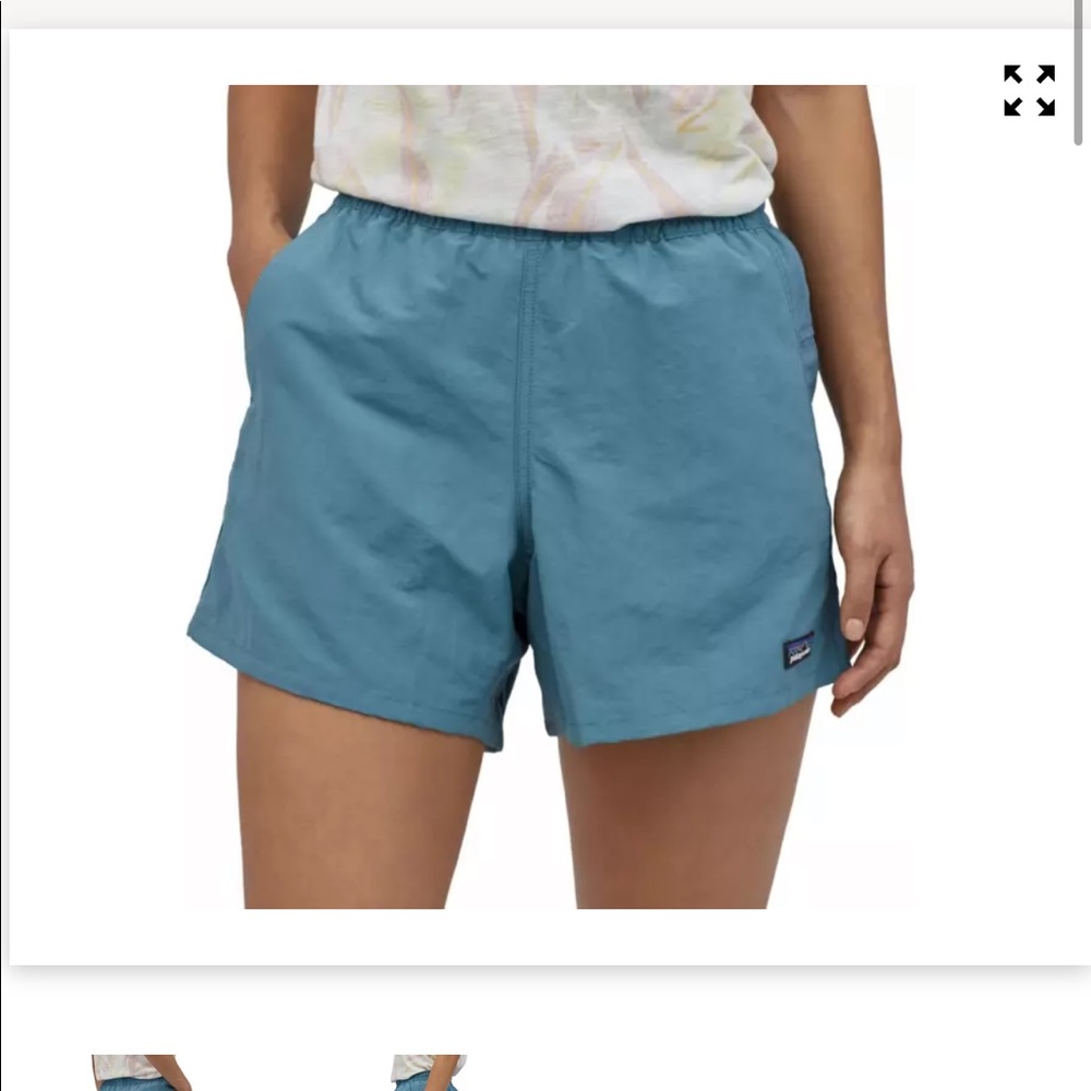 Patagonia 5 inch Womens baggies, size medium